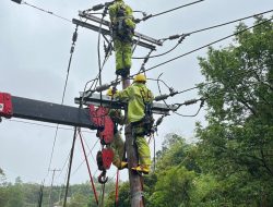 Gubernur Sumbar Apresiasi Kerja PLN Pulihkan Listrik Pascabencana