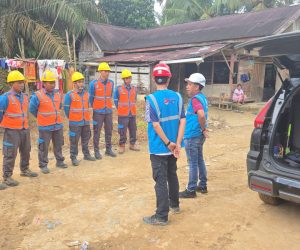 SD Negeri Sungai Jambu Kini Nikmati Listrik Tenaga Surya
