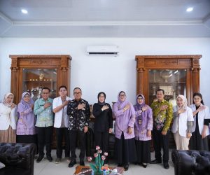 Bupati Way Kanan Ayu Asalasiyah Terima Tamu Pamit Dokter Intership