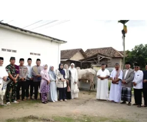 Momentum Idul Adha, Bupati Ayu Perkuat Kebersamaan Bersama Masyarakat Bumi Agung