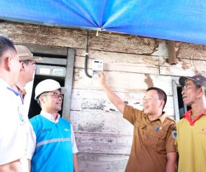 Sambut HPN, PLN Hadirkan Terang dan Harapan bagi Bapak Mino di Lahat